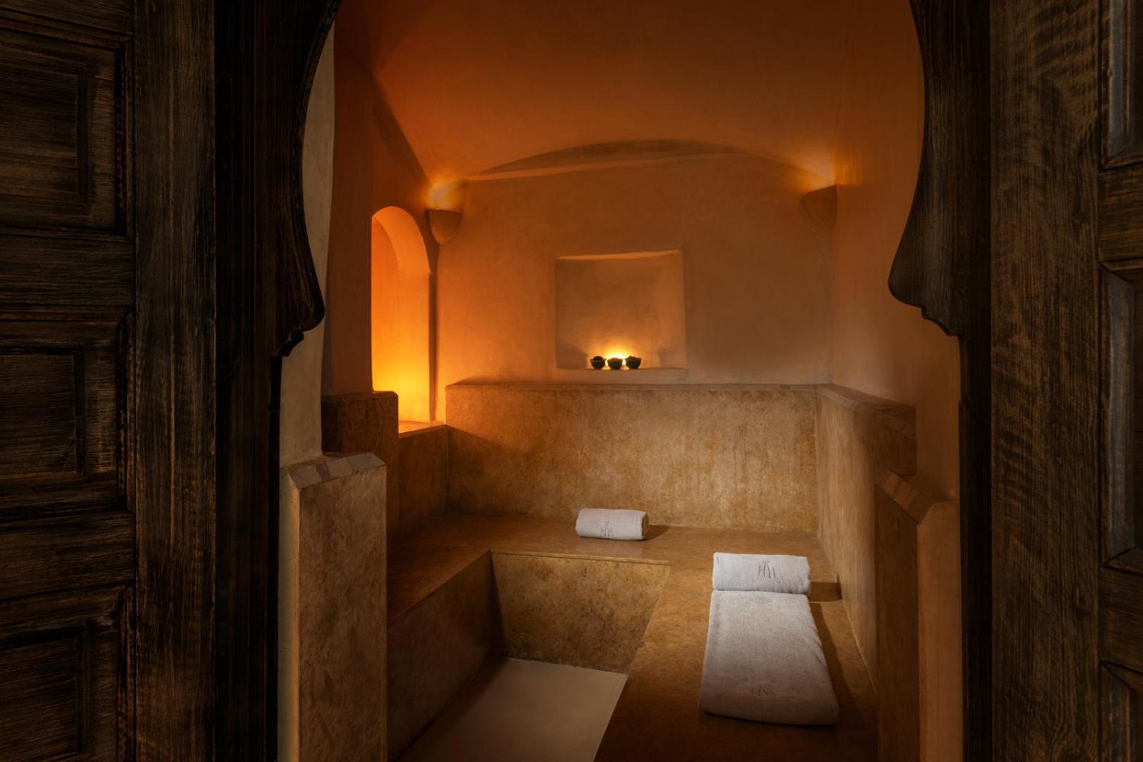 Hivernage Hotel & Spa Марракеш Экстерьер фото A hammam in Morocco